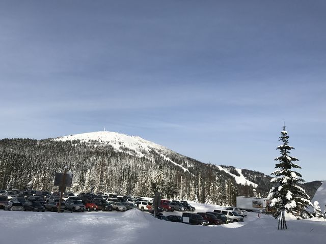 Selkirk parking lot and Mount Spokane