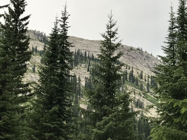 Granite face of the ridge above Two Mouth Lakes