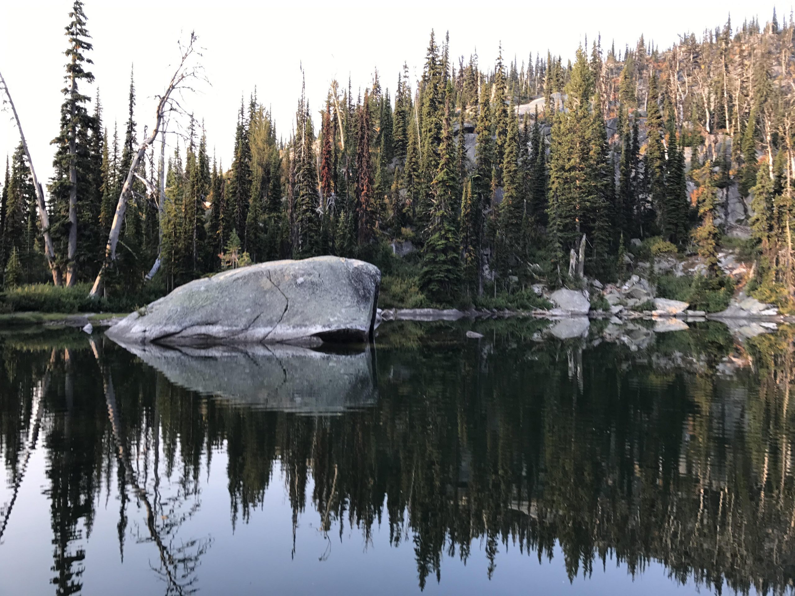 Big Fisher Lake via Trout Lake – NaughtyHiker