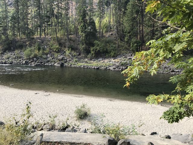 Wenatchee River at the trailhead