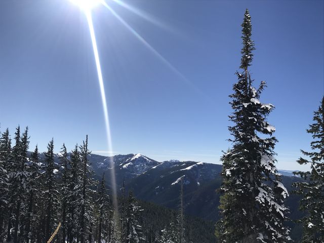 View across the Latour canyon towards Crystal Lake