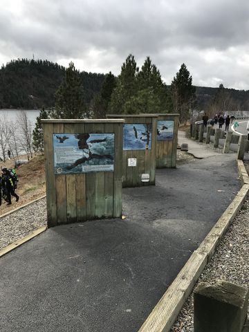 A number of informative signs near the trailhead