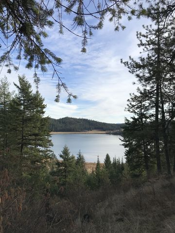View across Newman Lake from Bedrock Ridge