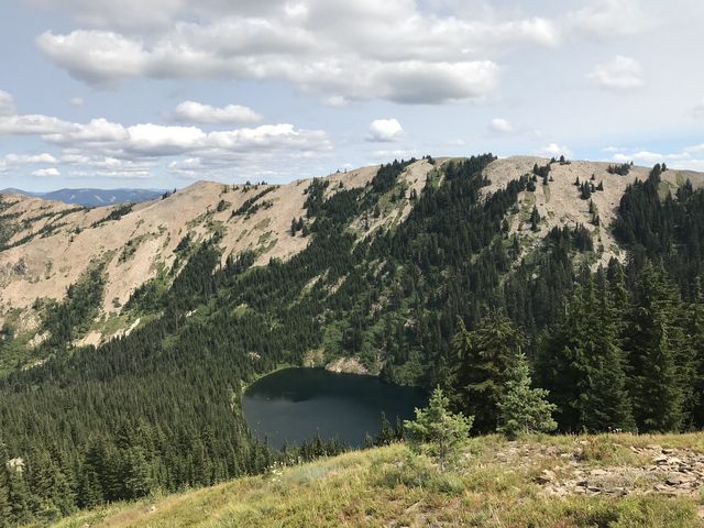 …Crystal Lake below Reeds Baldy