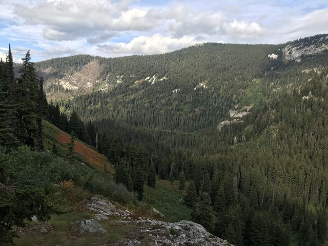 Skyland Lake and Martin Peak